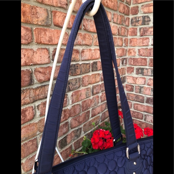 Vera Bradley Quilted Blue Microfiber Diaper Tote - Picture 6 of 12